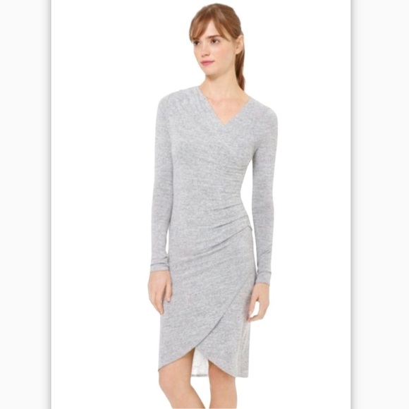 Aritzia Dresses & Skirts - Aritzia Wilfred Free Klum gray dress. Size S